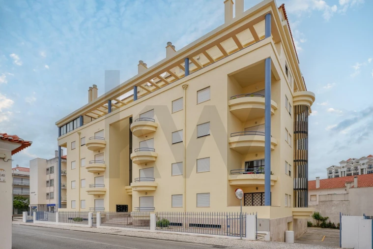 Apartamento T2 para Venda em São Martinho do Porto Foto 29