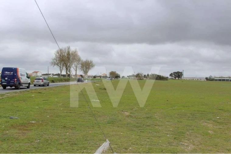 Terreno para Venda em Atalaia e Alto Estanqueiro-Jardia Foto 10