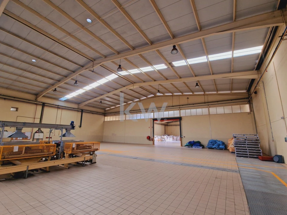 Armazém para Venda em Gavião e Atalaia Foto 32