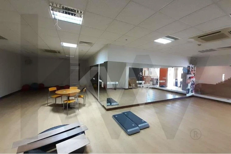 Loja para Venda em Corroios Foto 17