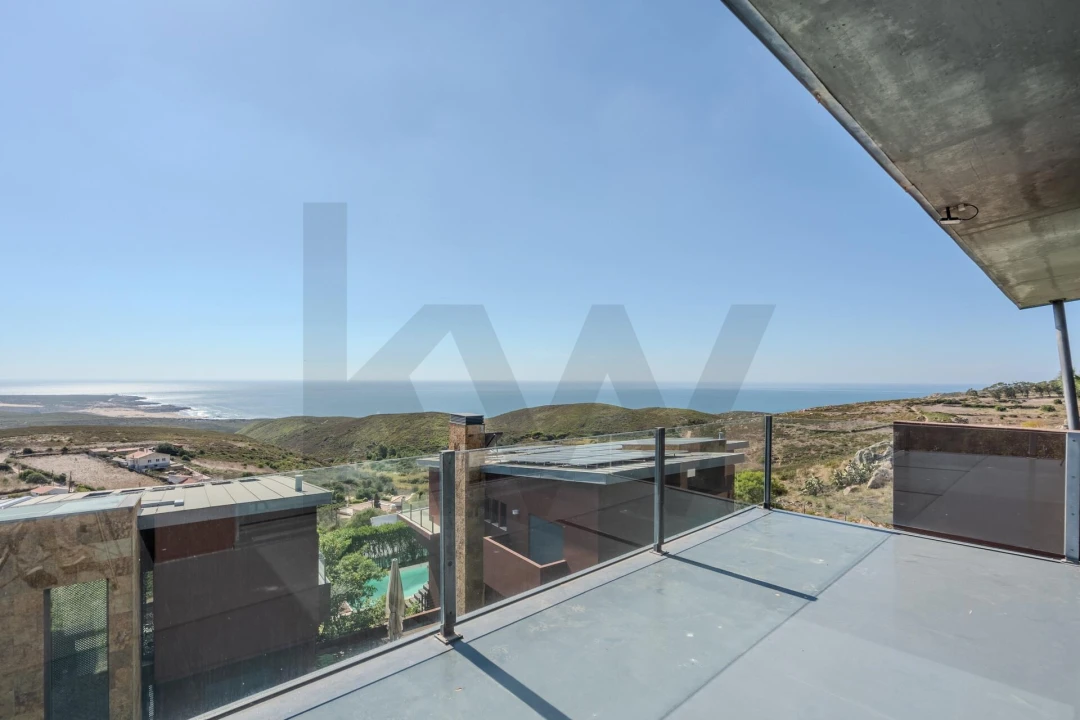 Moradia T4 para Arrendamento em Alcabideche Foto 1