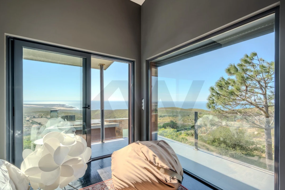 Moradia T4 para Arrendamento em Alcabideche Foto 18