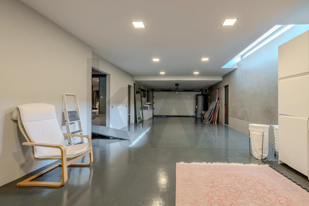 Moradia T4 para Arrendamento em Alcabideche Foto 46