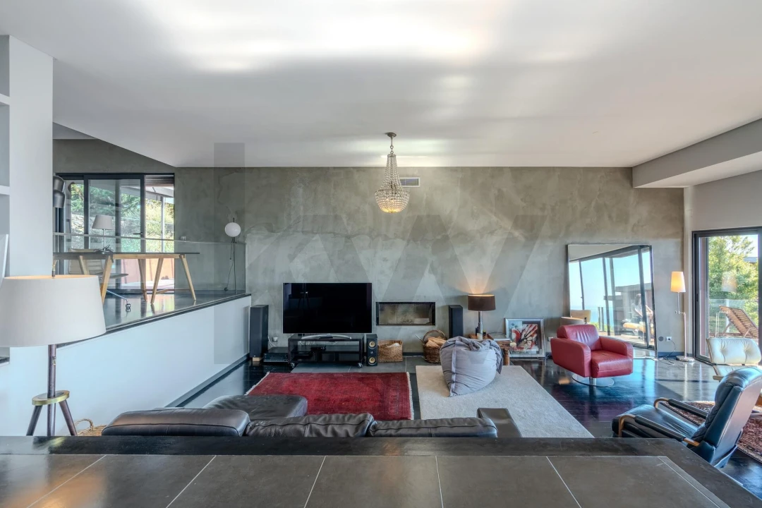 Moradia T4 para Arrendamento em Alcabideche Foto 8