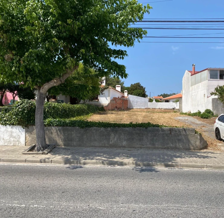 Terreno para Venda em Valado dos Frades Foto 17