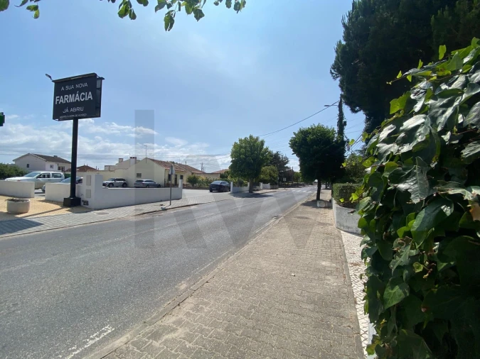 Terreno para Venda em Valado dos Frades Foto 14