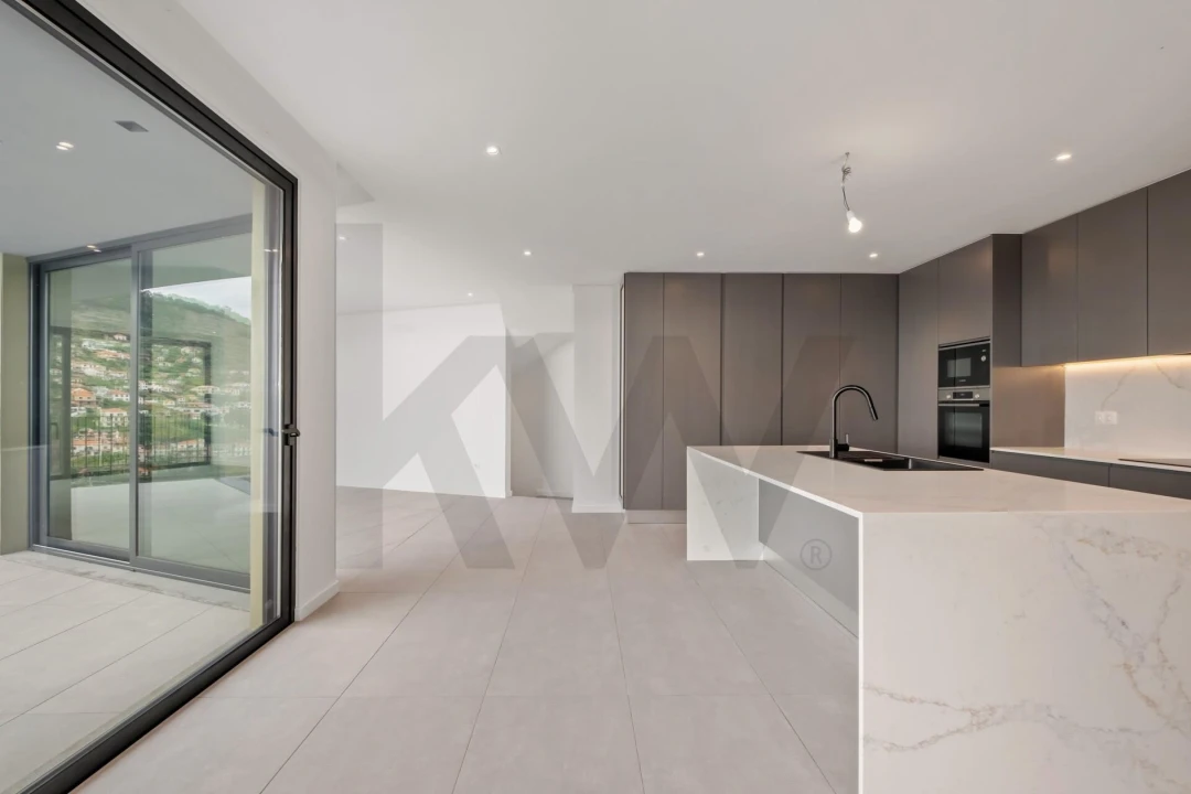 Moradia T4 para Venda em Campanario Foto 35