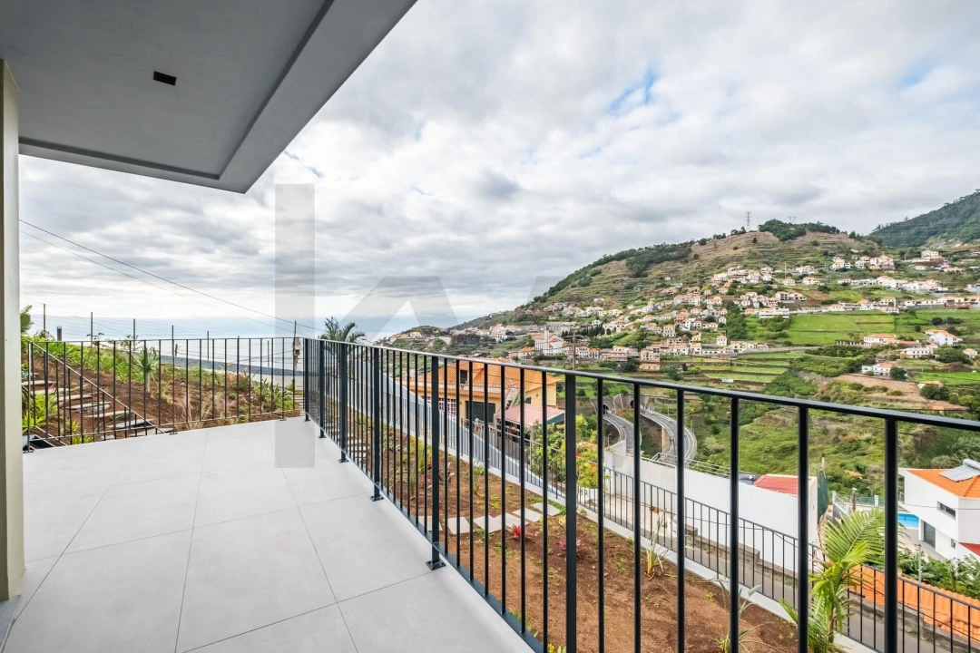 Moradia T4 para Venda em Campanario Foto 49