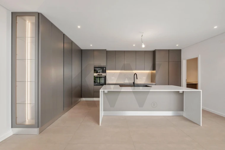 Moradia T4 para Venda em Campanario Foto 41