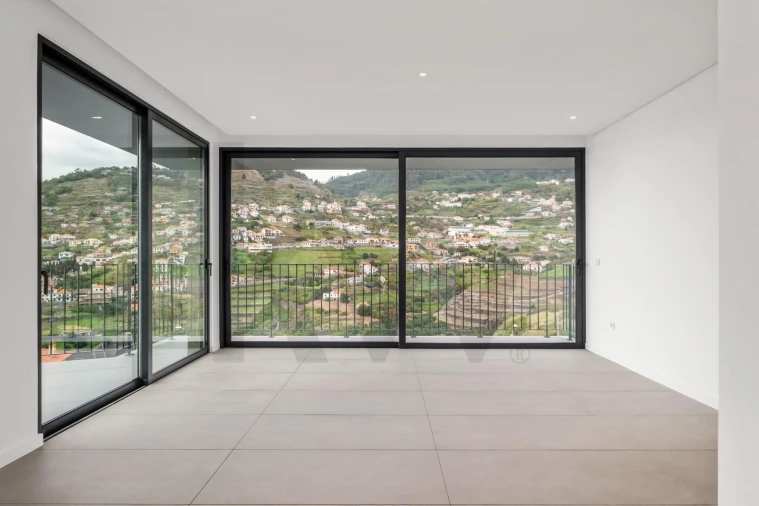 Moradia T4 para Venda em Campanario Foto 31