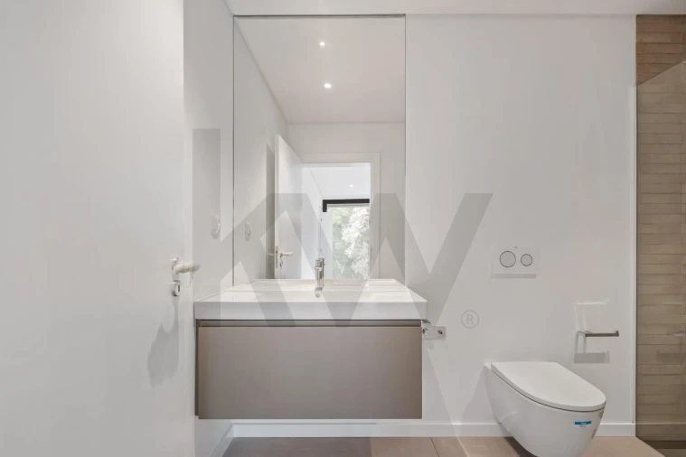 Moradia T4 para Venda em Campanario Foto 43