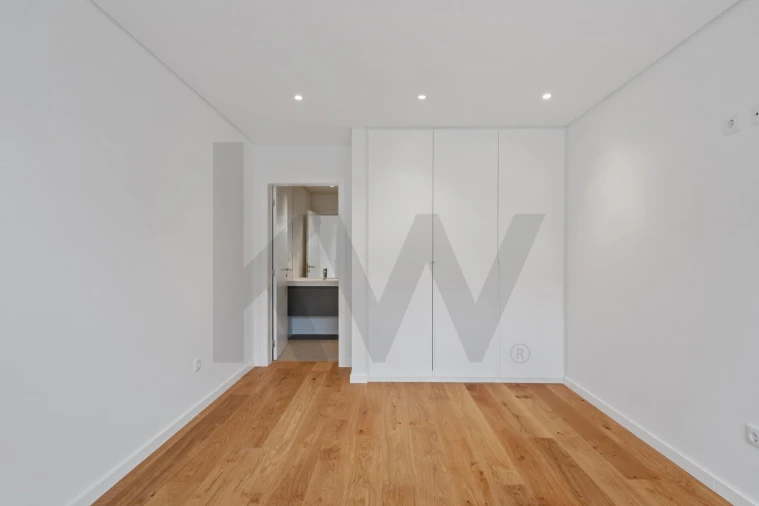 Moradia T4 para Venda em Campanario Foto 42