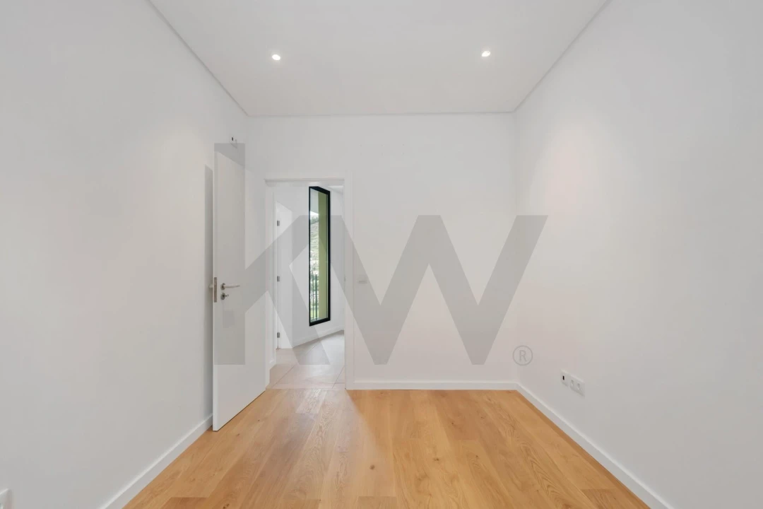 Moradia T4 para Venda em Campanario Foto 21