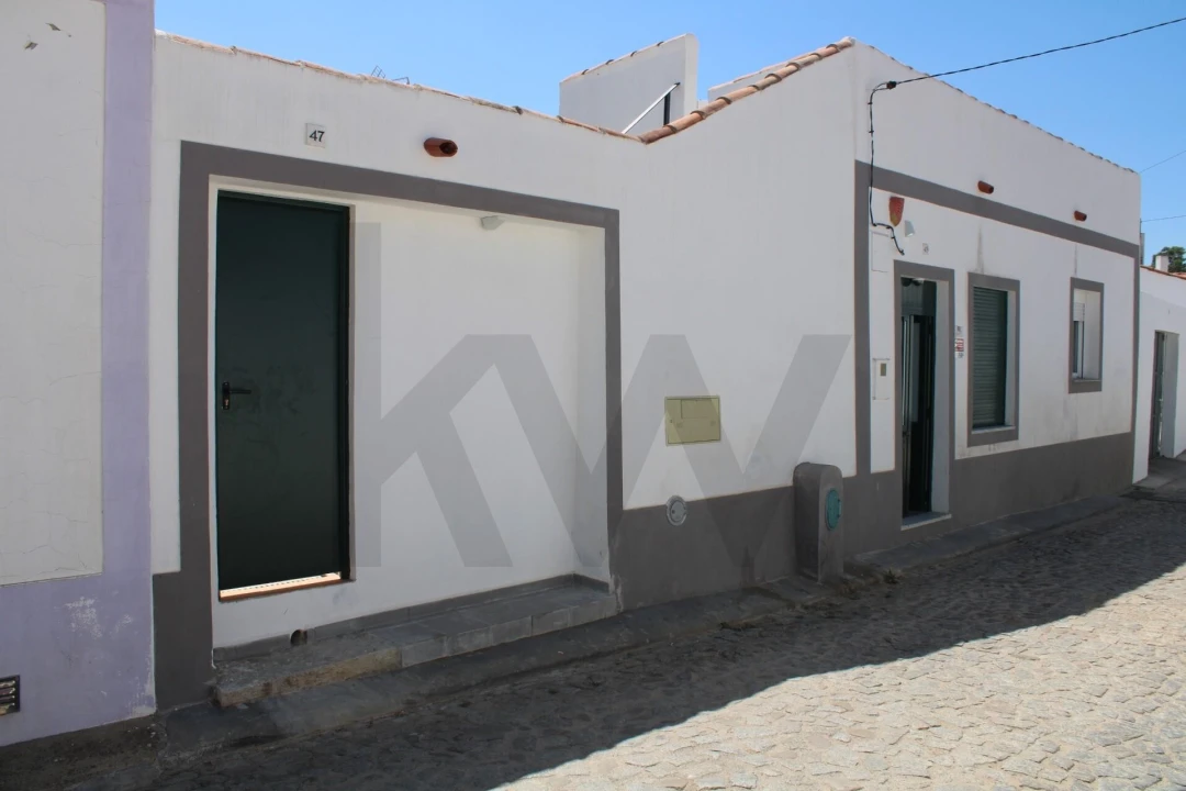 Moradia T5 para Venda em Pias Foto 3