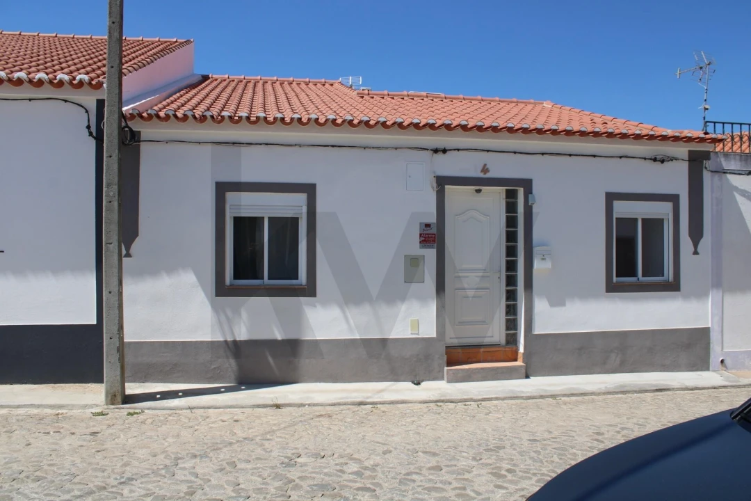 Moradia T5 para Venda em Pias Foto 2