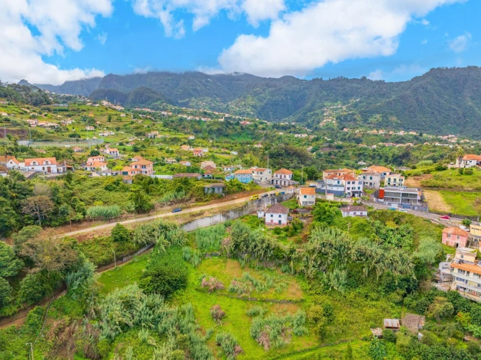 Terreno para Venda em Porto da Cruz Foto 3