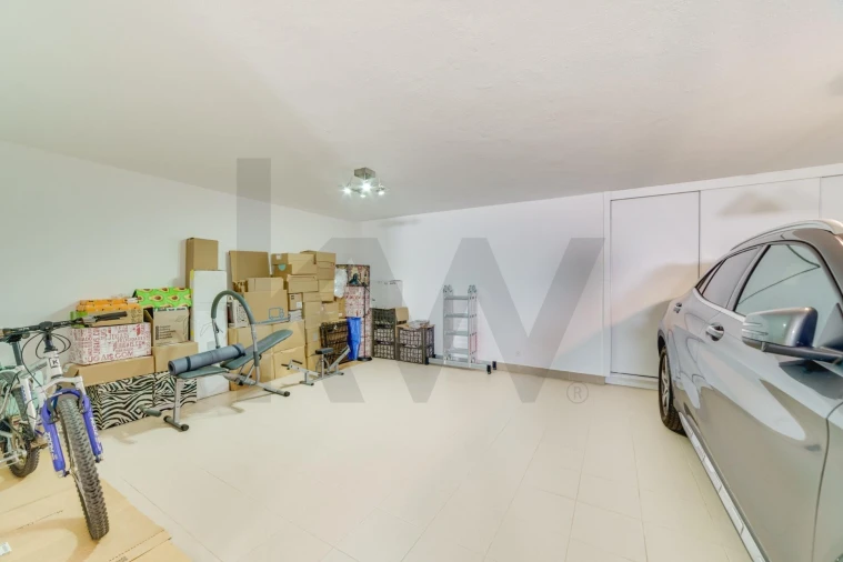 Moradia T4 para Venda em São Francisco Foto 48