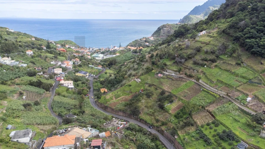 Terreno para Venda em Porto da Cruz Foto 11