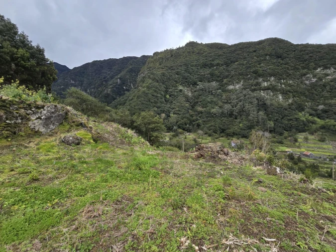 Terreno para Venda em Seixal Foto 3
