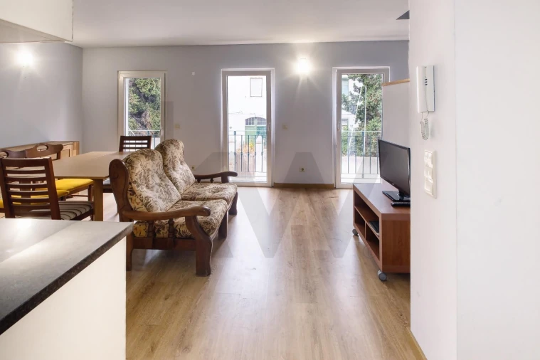 Apartamento T3 para Arrendamento em Sesimbra (Santiago) Foto 8