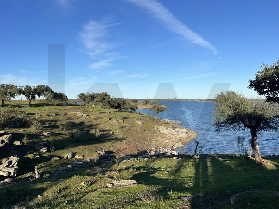 Terreno para Venda em Campo e Campinho Foto 25