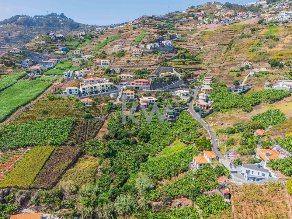 Terreno para Venda em Camara de Lobos Foto 17