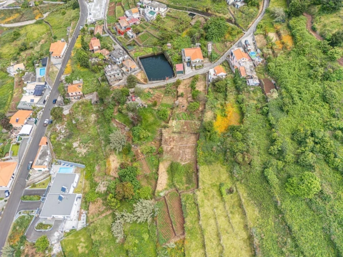 Terreno para Venda em Arco da Calheta Foto 10