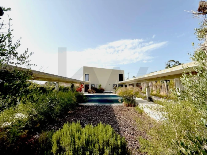 Moradia T4 para Venda em A dos Cunhados e Maceira Foto 10