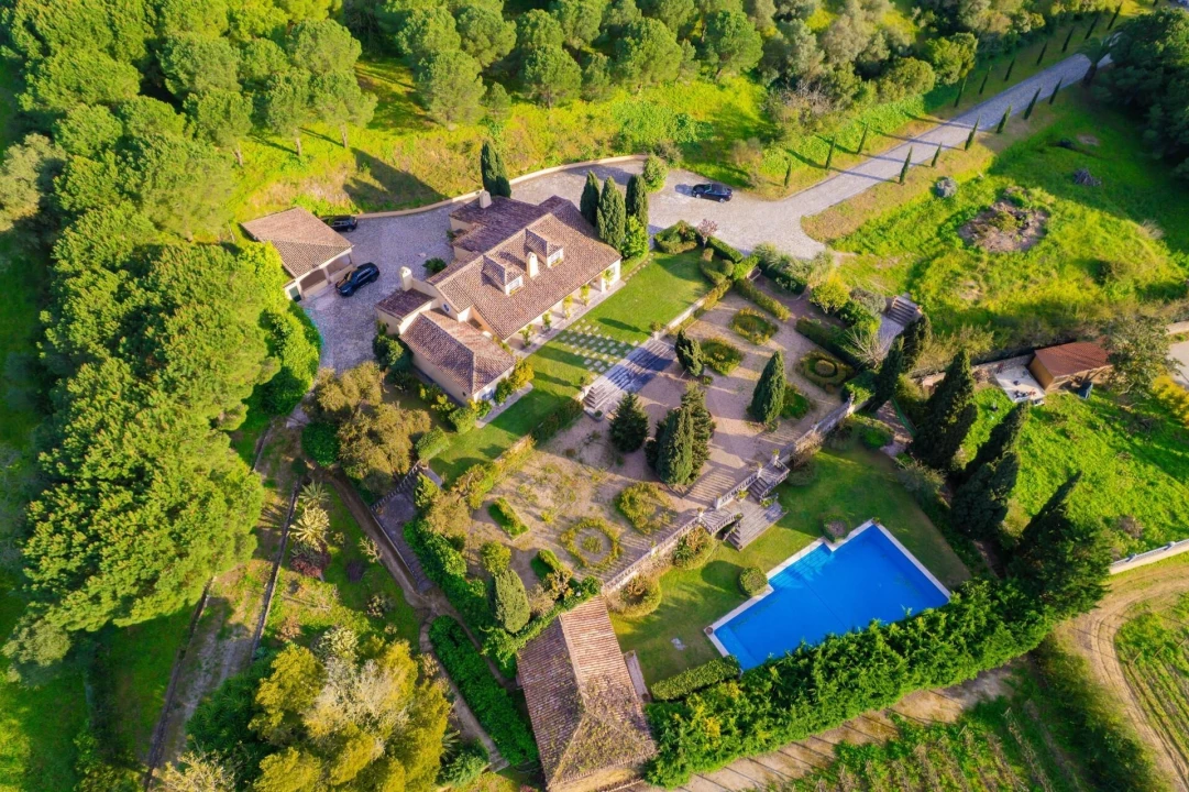 Quinta T4 para Venda em Azeitão (São Lourenço e São Simão) Foto 4