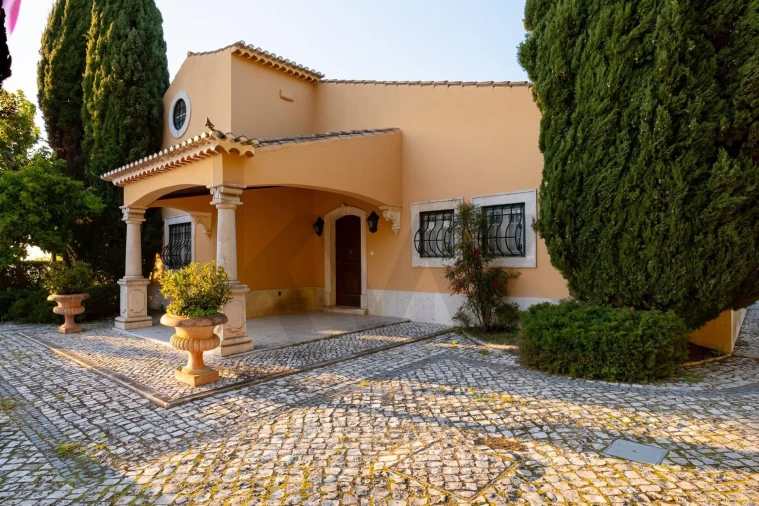 Quinta T4 para Venda em Azeitão (São Lourenço e São Simão) Foto 78