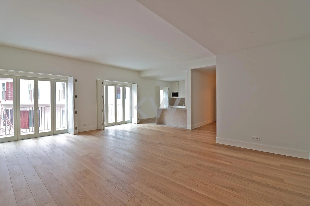 Apartamento T3 para Venda em Santo António Foto 2