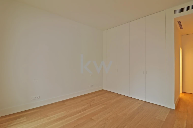 Apartamento T3 para Venda em Santo António Foto 22