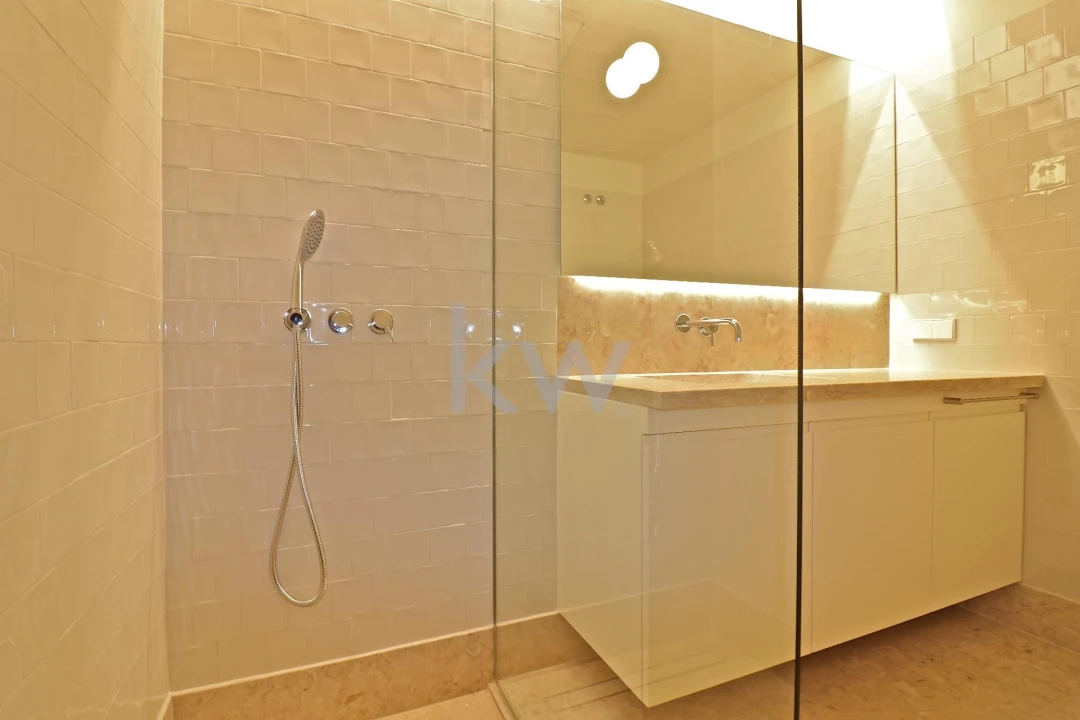 Apartamento T3 para Venda em Santo António Foto 24