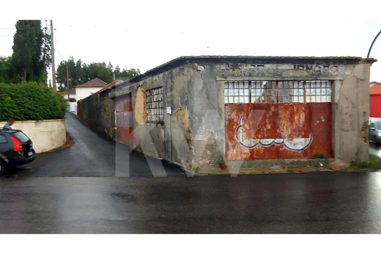 Armazém para Venda em Argoncilhe Foto 8