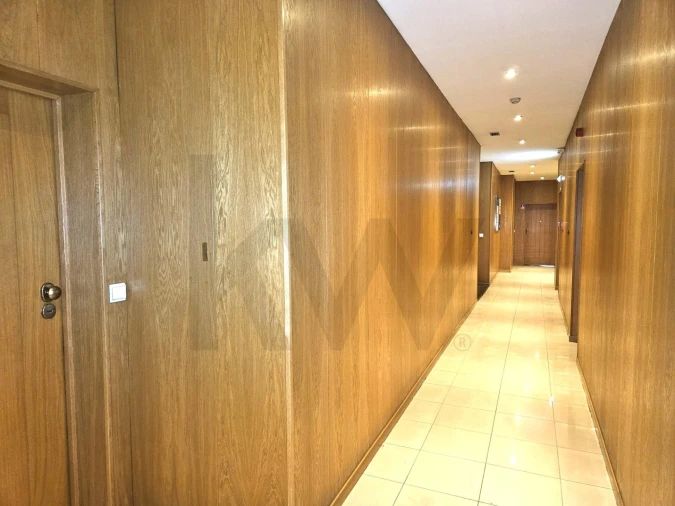 Escritório para Arrendamento em São Martinho do Bispo e Ribeira de Frades Foto 5