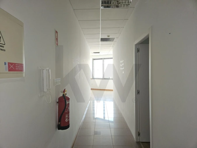 Escritório para Arrendamento em São Martinho do Bispo e Ribeira de Frades Foto 6