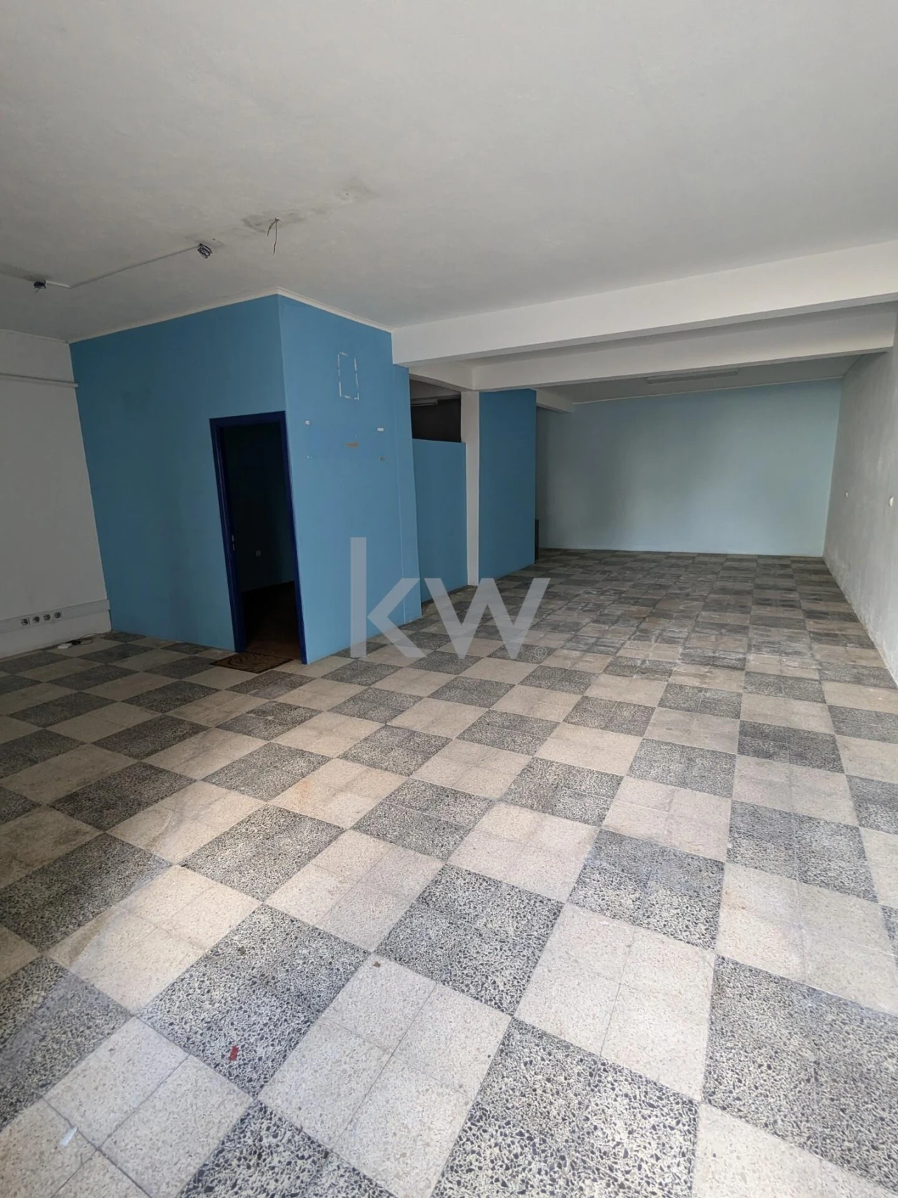 Armazém para Venda em Amora Foto 4