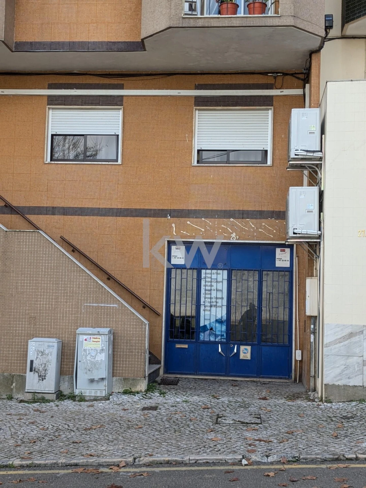 Armazém para Venda em Amora Foto 1