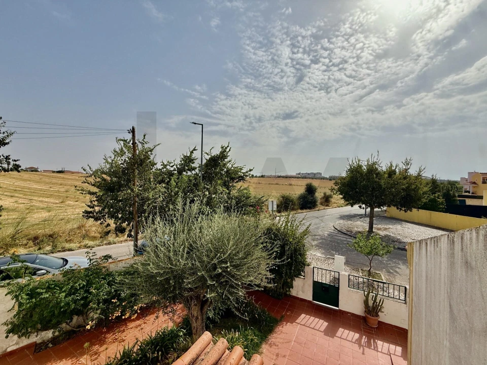 Moradia T5 para Venda em São Bras e São Lourenço Foto 31