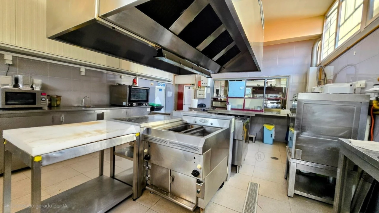 Negócio para Trespasse em Santo Antonio dos Olivais Foto 3