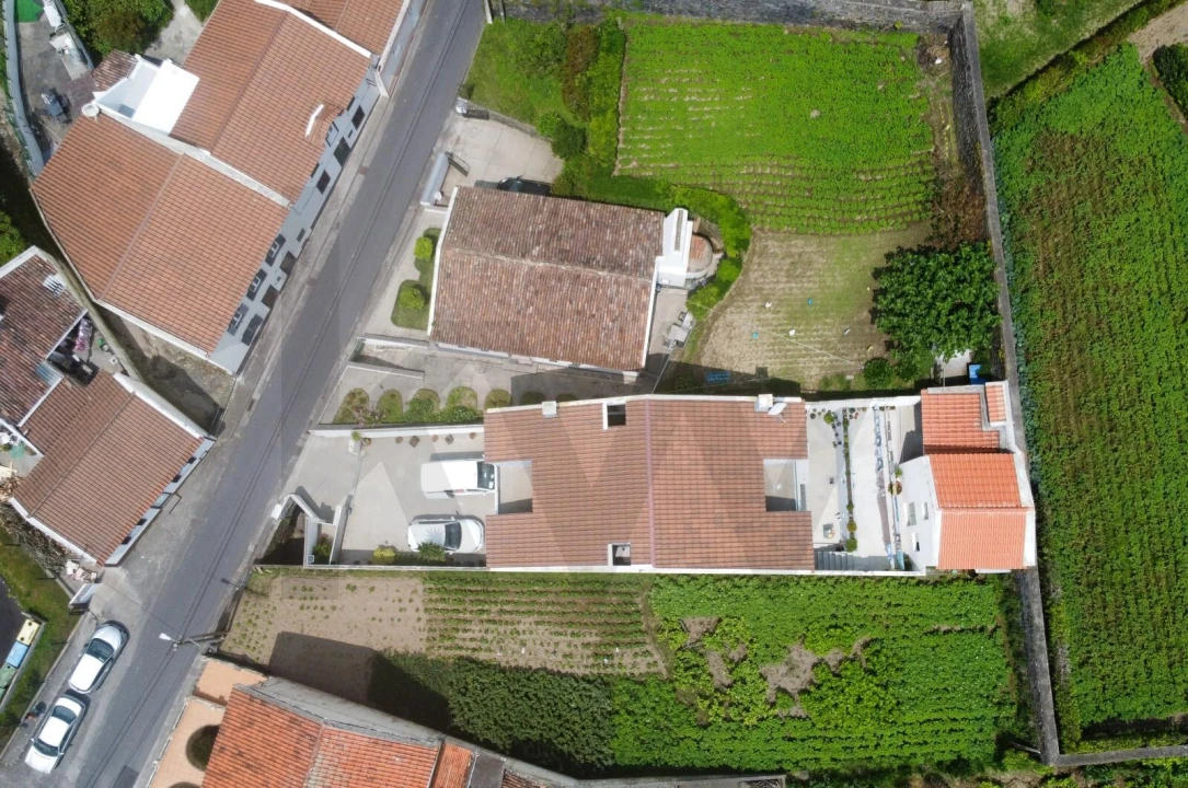 Moradia T2 para Venda em Ponta Garça Foto 24