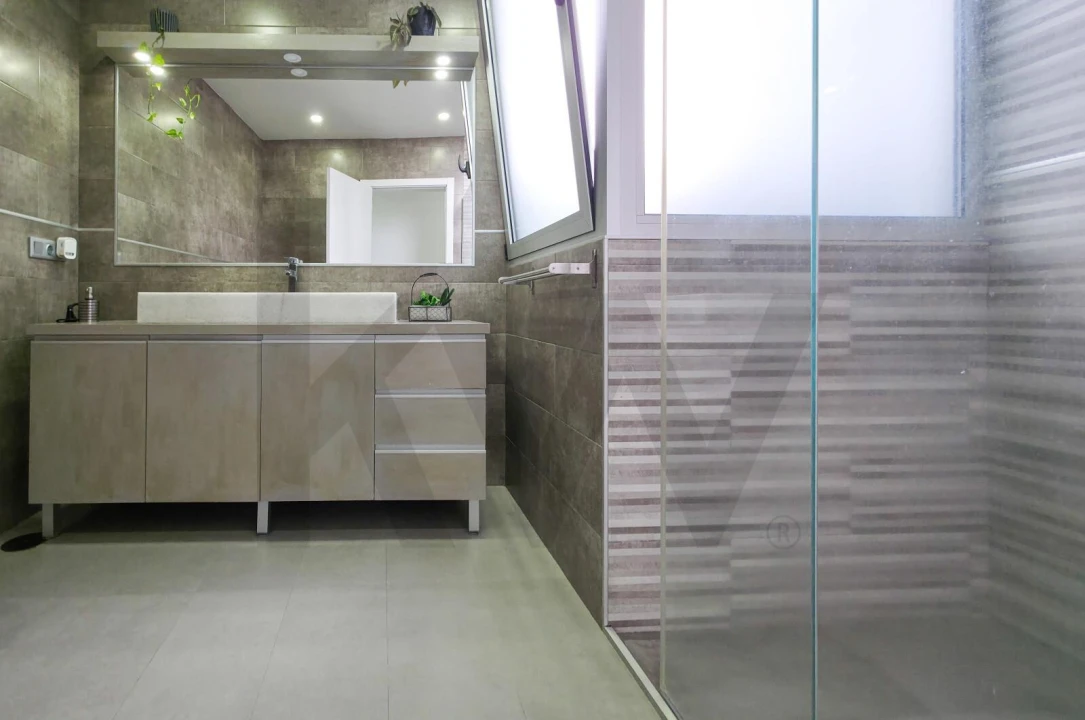 Moradia T2 para Venda em Ponta Garça Foto 11