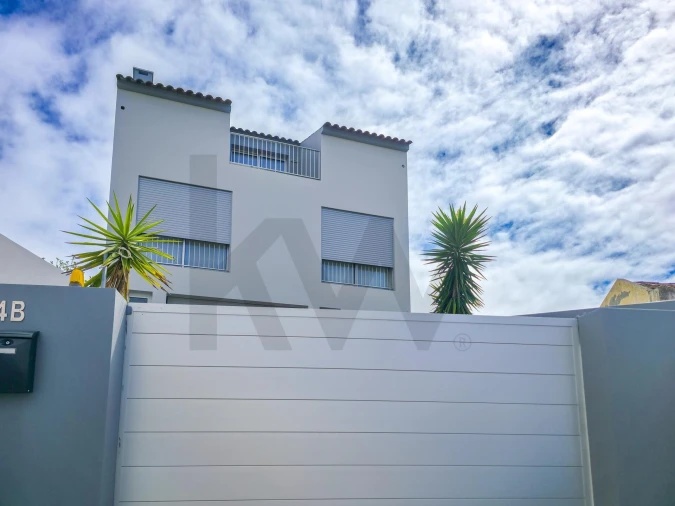 Moradia T2 para Venda em Ponta Garça