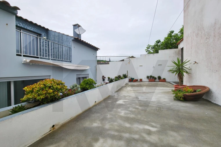 Moradia T2 para Venda em Ponta Garça Foto 20