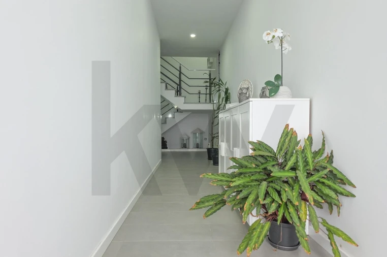 Moradia T2 para Venda em Ponta Garça Foto 4