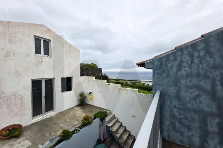 Moradia T2 para Venda em Ponta Garça Foto 19