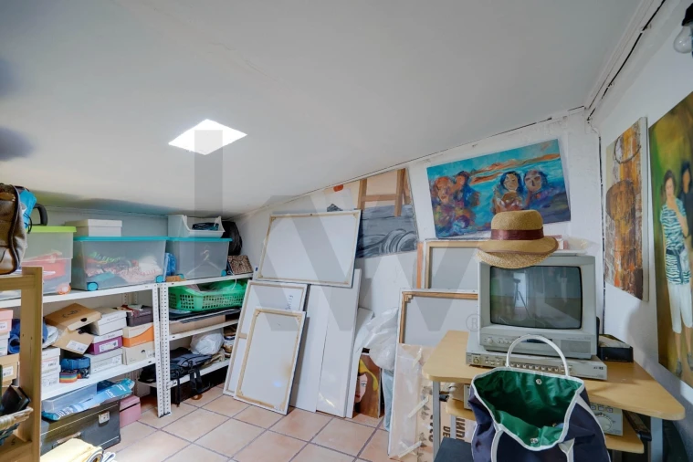 Moradia T5 para Venda em Colares Foto 39