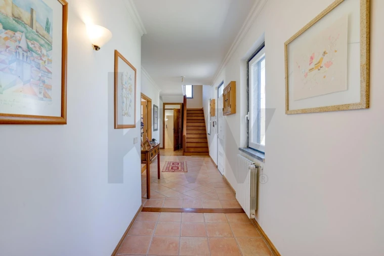 Moradia T5 para Venda em Colares Foto 15