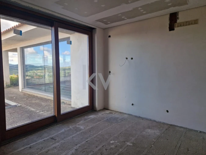 Terreno para Venda em Milharado Foto 17