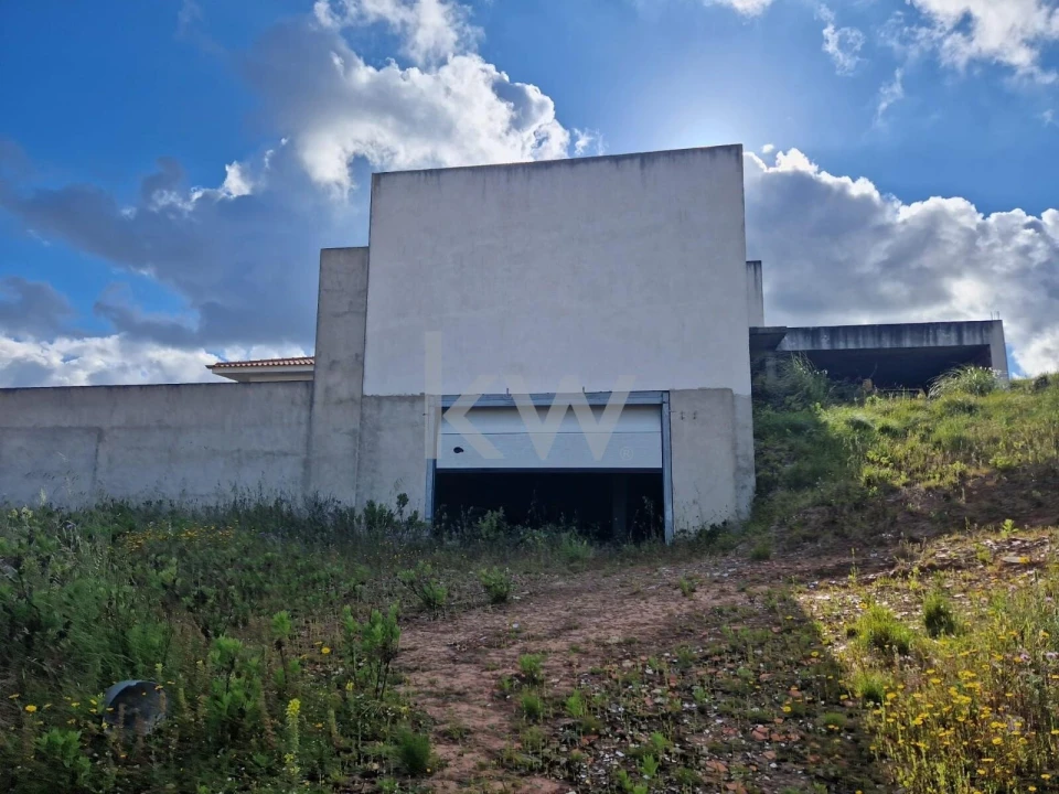 Terreno para Venda em Milharado Foto 6